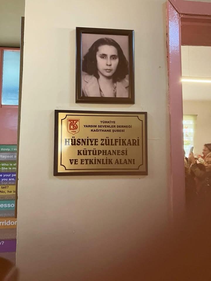 Hüsniye Zülfikari Kütüphanesi ve Etkinlik Alanı