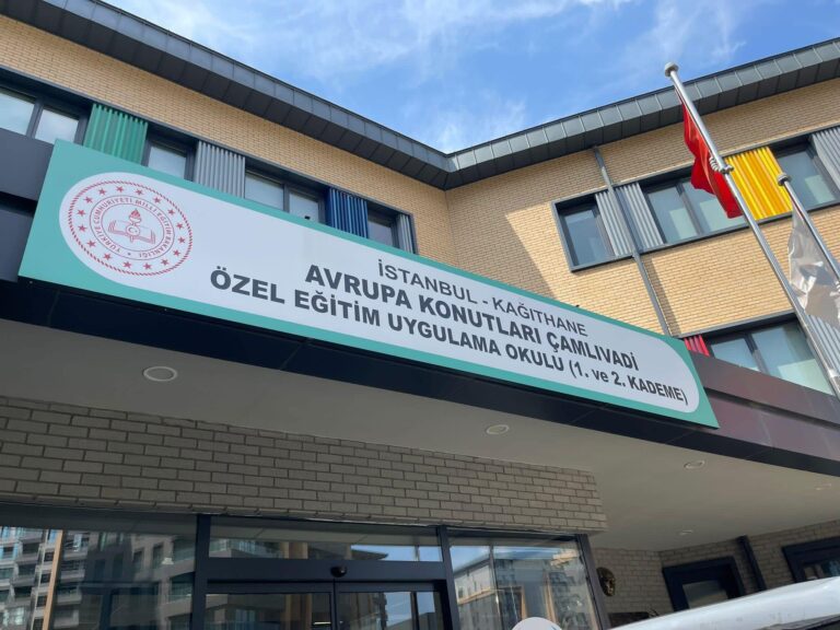 Avrupa Konutları Çamlıvadi Özel Eğitim Uygulama Okuluna 3 sınıf açıldı.