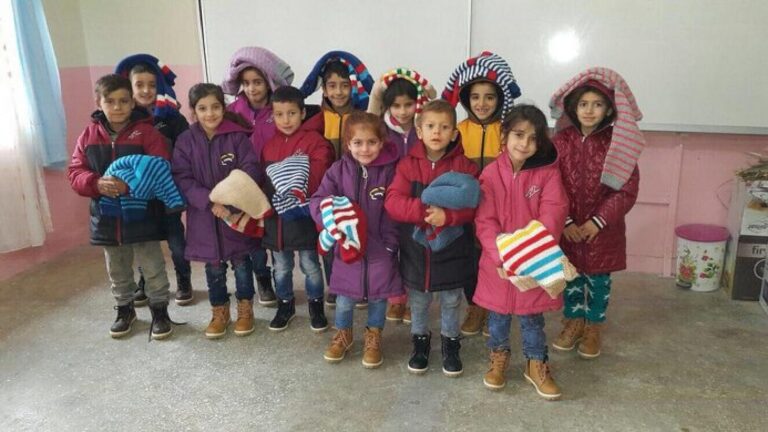 Erzincan’daki Okullara Giyecek Yardımı