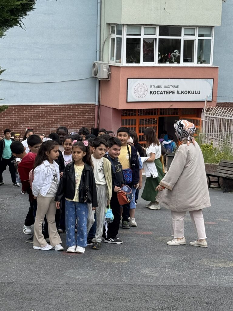 Kağıthane-Kocatepe İlkokulu’nun 40 öğrencisini Su Medeniyetleri Müzesi’ne götürdük